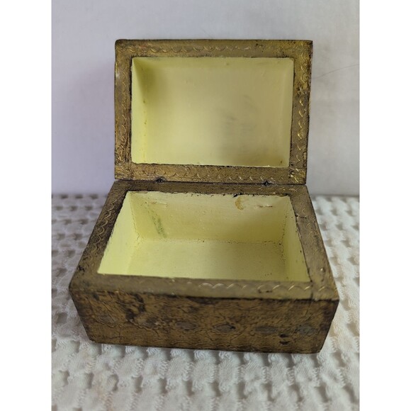 Vintage Italian Florentine Gilt Wood Trinket Jewelry Box – Gold Gilded Cherub - Picture 4 of 9